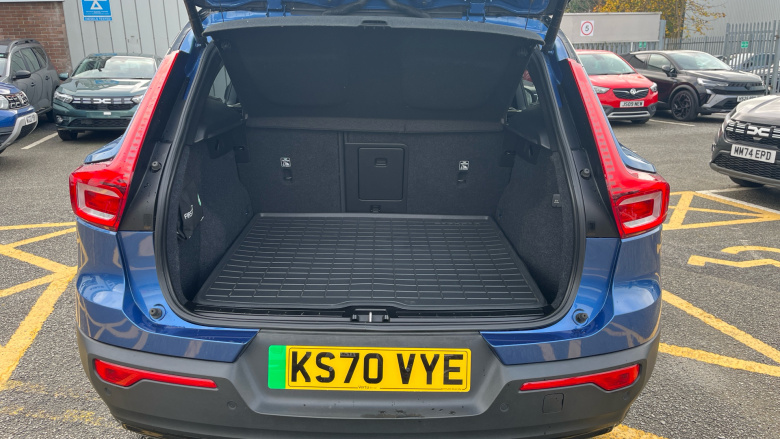 Volvo Xc40 P8 Recharge 300kW 78kWh First Edition 5dr AWD Auto Electric Estate